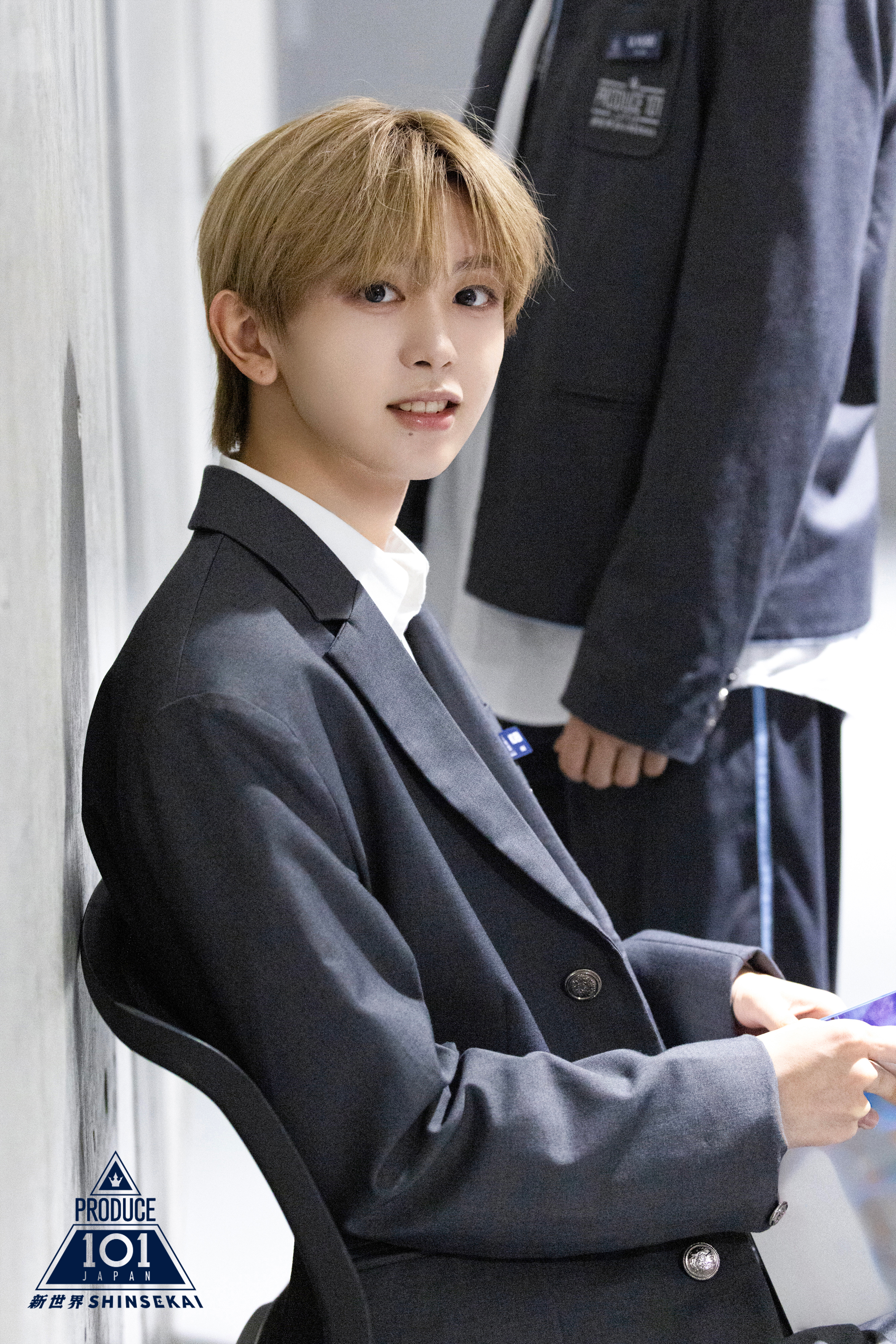 OFF SHOT 4